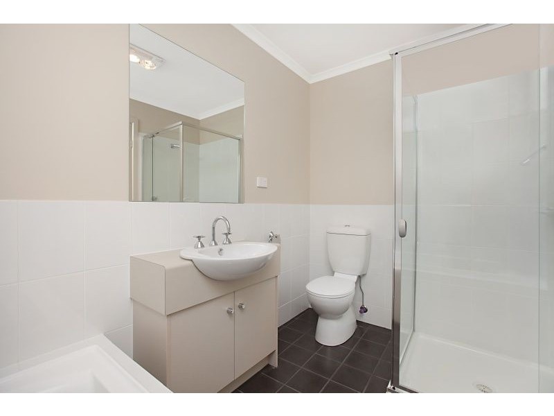 2/20 Macmillan Drive, Mawson Lakes SA 5095