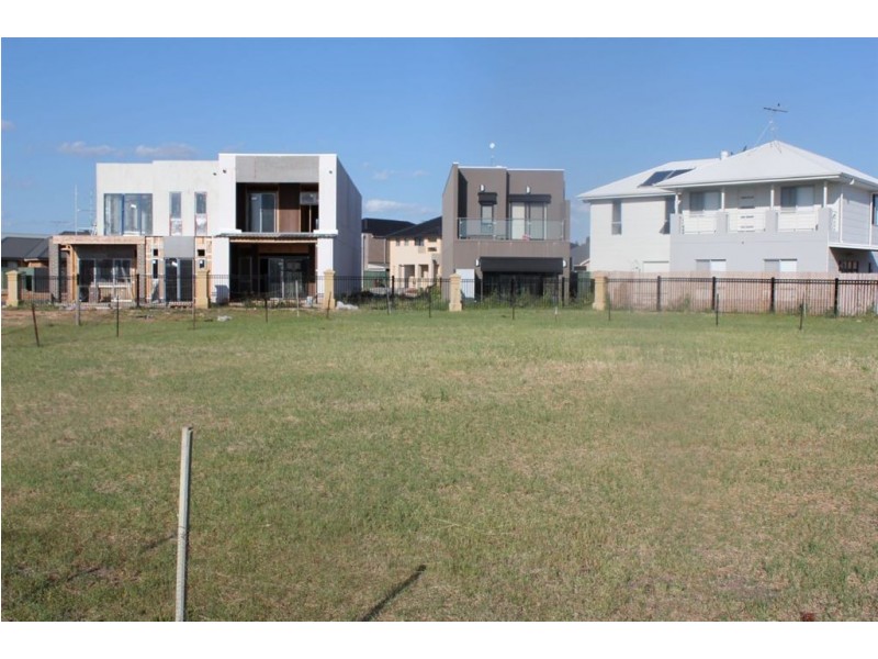 12 Palani Court, Mawson Lakes SA 5095