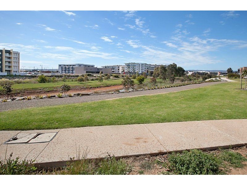 7 Dixon Lane, Mawson Lakes SA 5095