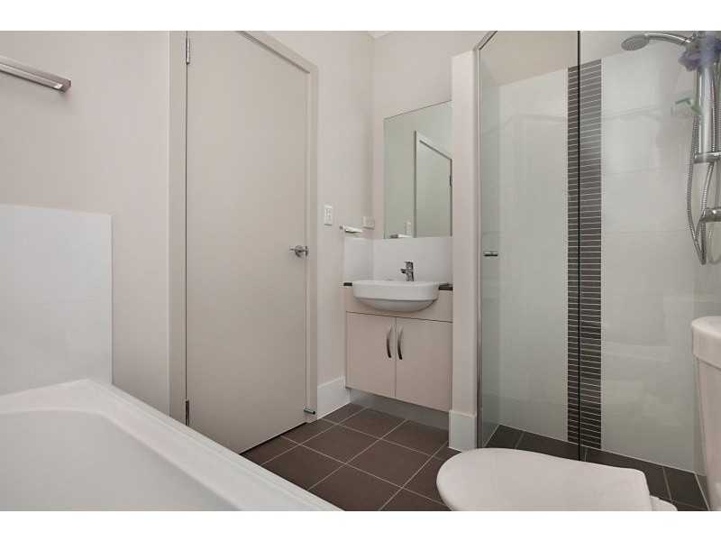 18B – 24A Riverside Street, Mawson Lakes SA 5095