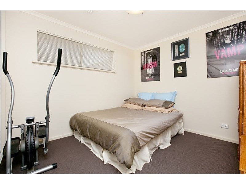 26 Harvey Circuit, Mawson Lakes SA 5095