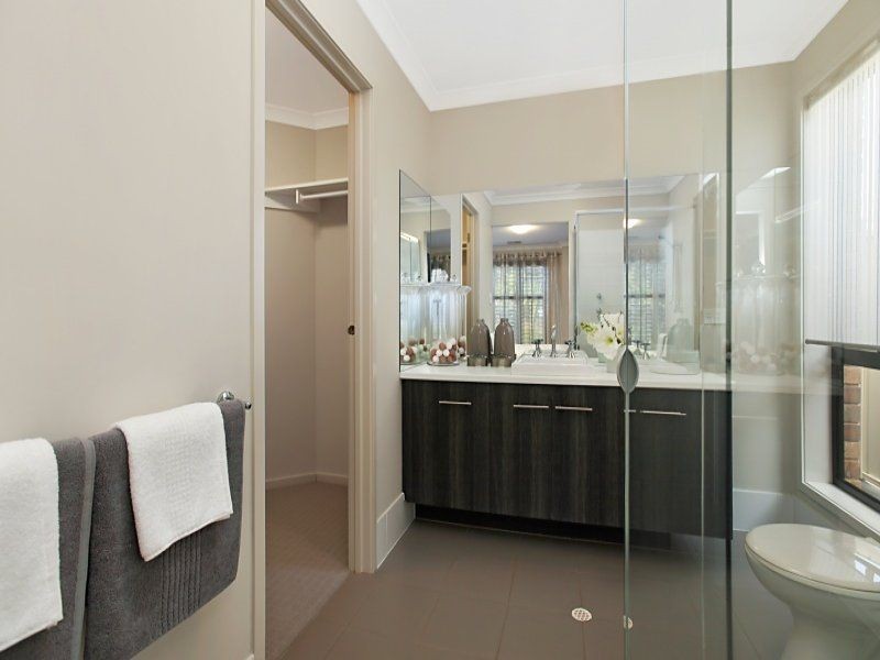 6 Bradford Avenue, Salisbury Heights SA 5109