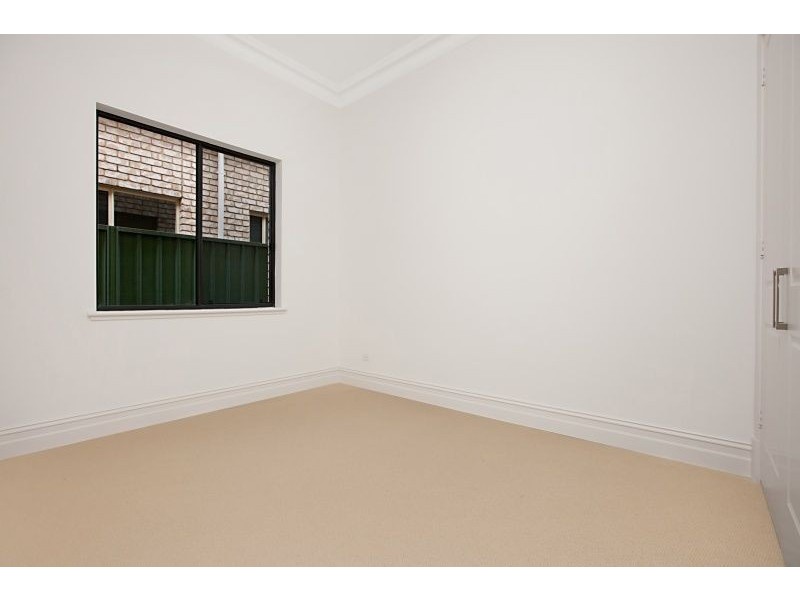 6 Isla Circuit, Mawson Lakes SA 5095