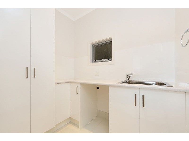 12 Palani Court, Mawson Lakes SA 5095