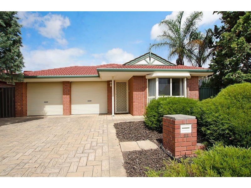 22 Holmeswood Court, Para Hills West SA 5096
