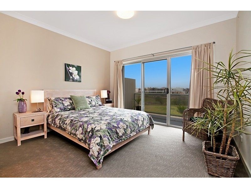 18A Riverside Street, Mawson Lakes SA 5095