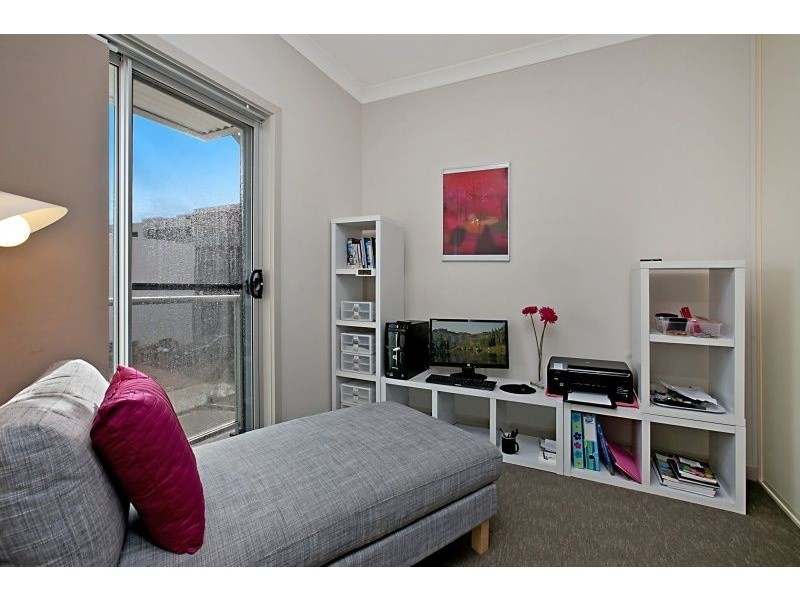 18A Riverside Street, Mawson Lakes SA 5095