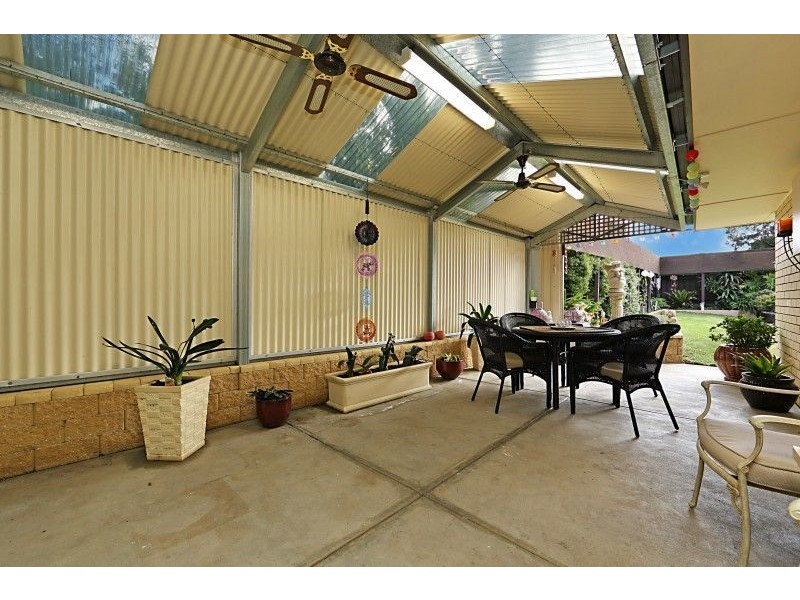 33 Cockatoo Street, Modbury Heights SA 5092