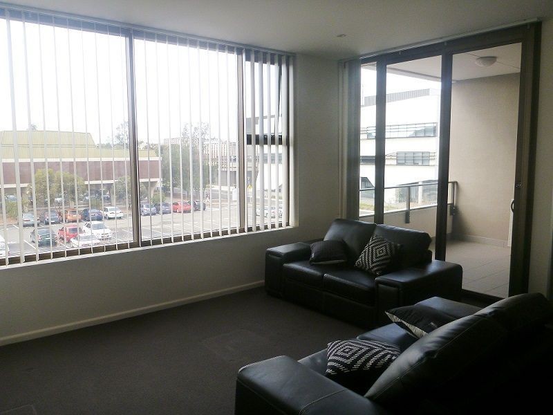 E13/18 Main Street, Mawson Lakes SA 5095