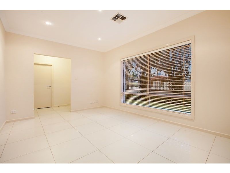 4 Waterford Street, Salisbury Downs SA 5108