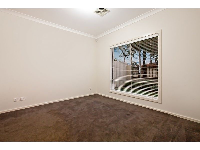 4 Waterford Street, Salisbury Downs SA 5108
