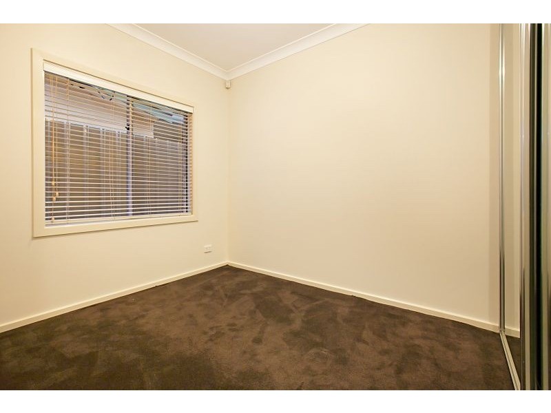 4 Waterford Street, Salisbury Downs SA 5108