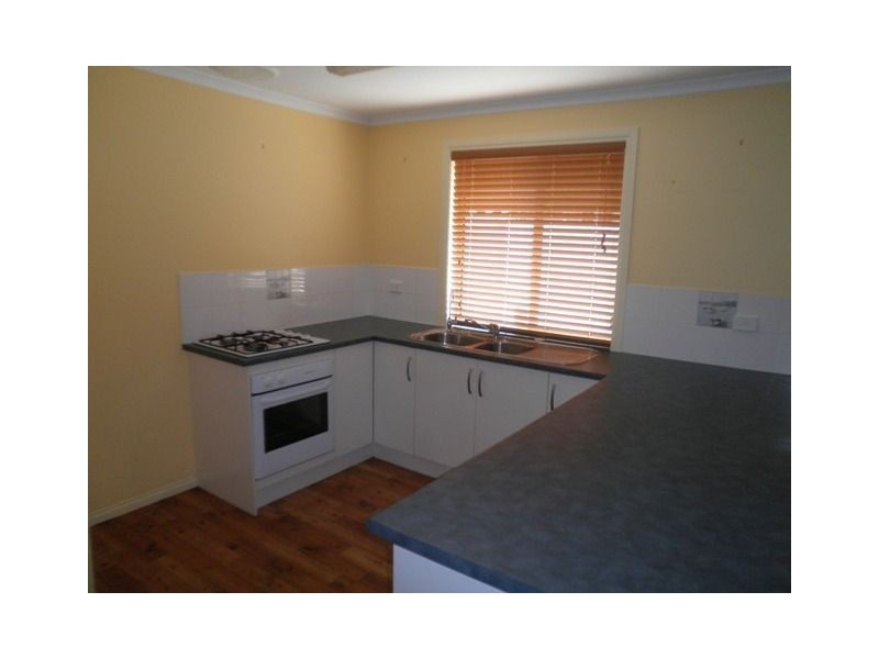 17 Lakeridge Circuit, Burton SA 5110