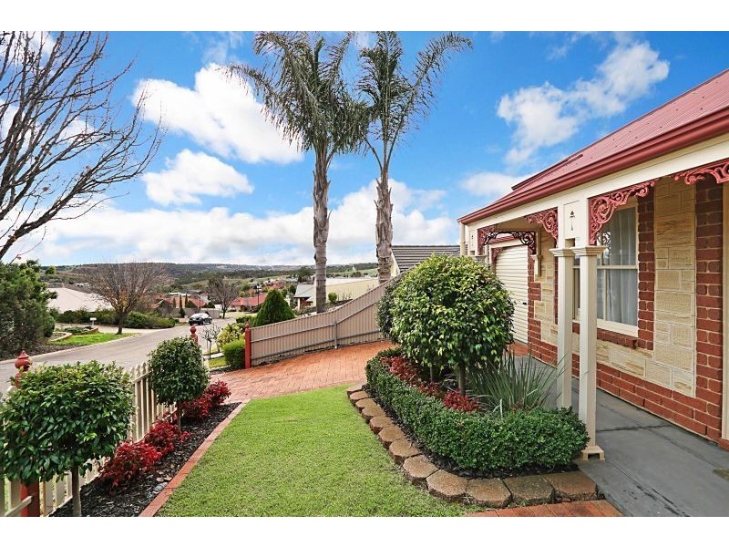19 Brooklyn Chase, Greenwith SA 5125