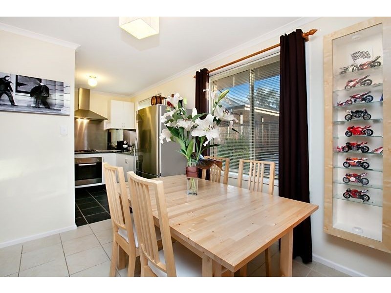 15 Blyth Street, Clearview SA 5085