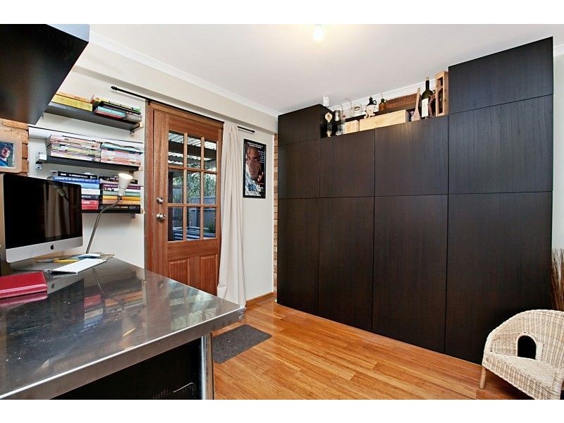 15 Blyth Street, Clearview SA 5085
