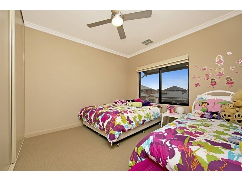 62 Grasswren Way, Mawson Lakes SA 5095