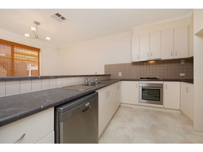 109 Shoalhaven Circuit, Mawson Lakes SA 5095