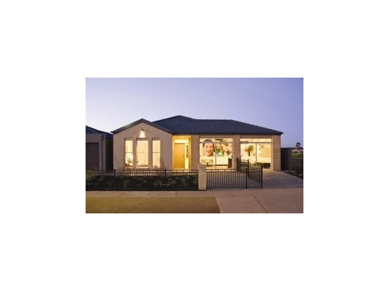 7 Jindabyne Street, Andrews Farm SA 5114