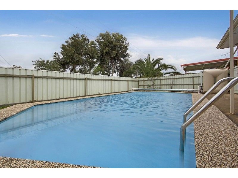 85 Northcote Drive, Para Hills West SA 5096