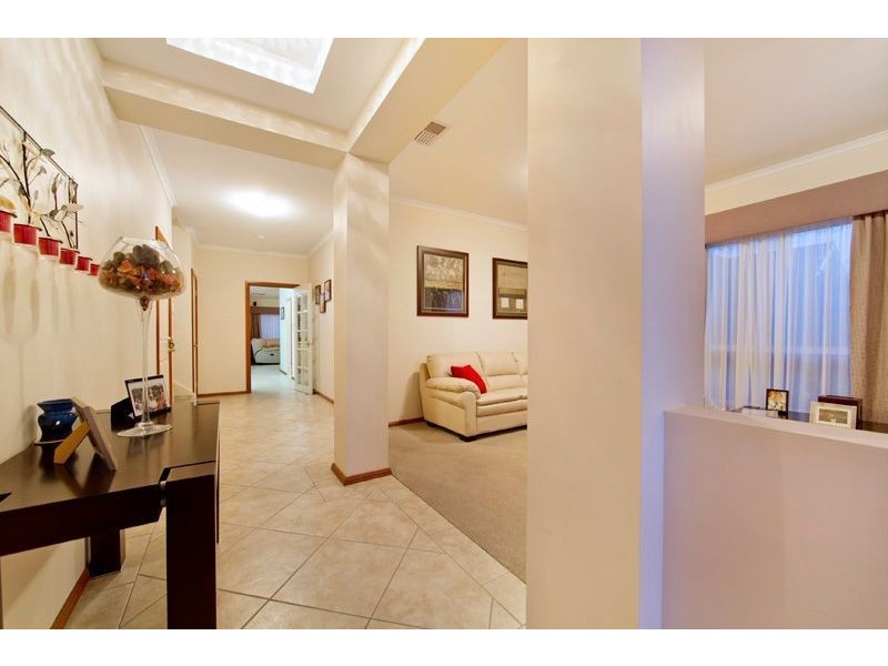 17 Everglade Street, Mawson Lakes SA 5095