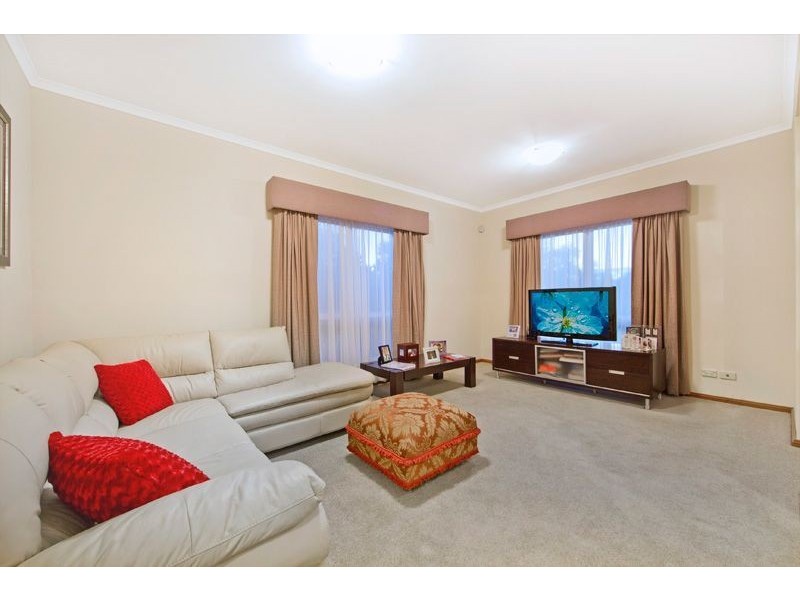 17 Everglade Street, Mawson Lakes SA 5095