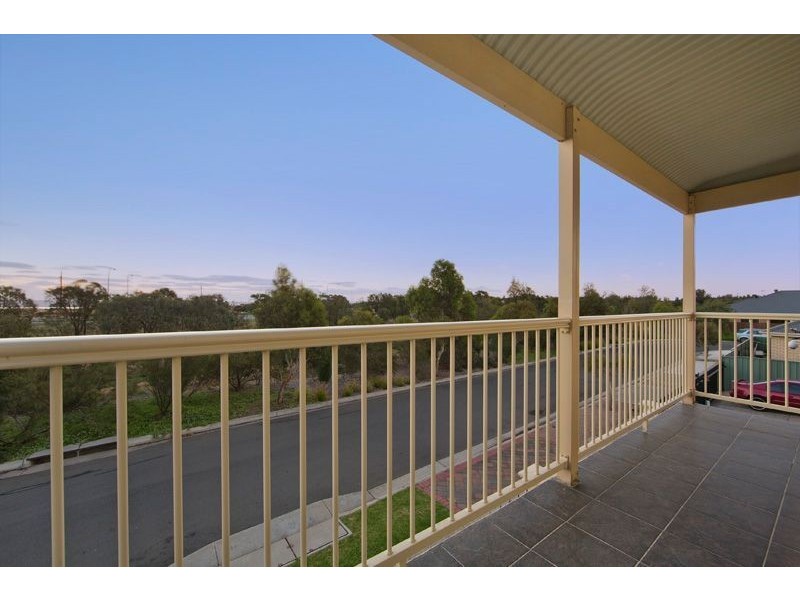 17 Everglade Street, Mawson Lakes SA 5095