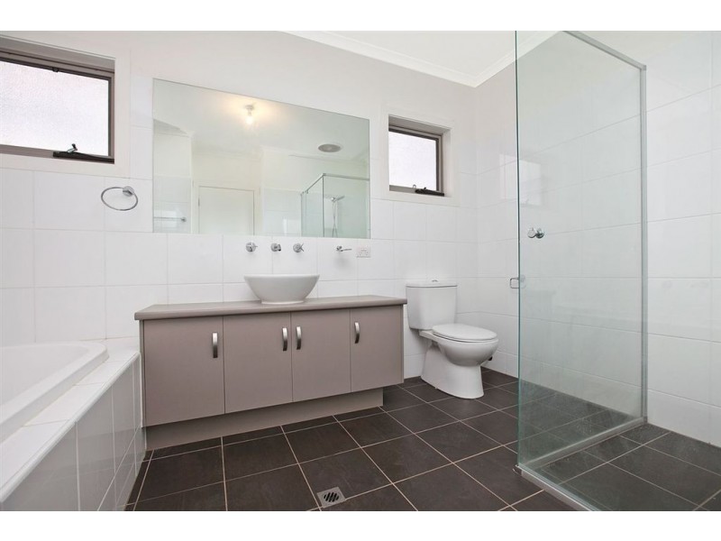 49 Hindmarsh Circuit, Mawson Lakes SA 5095