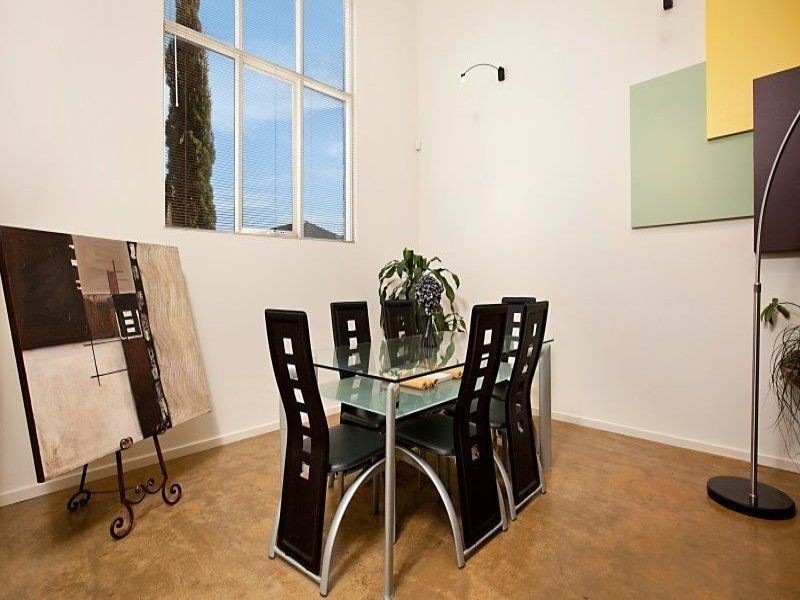 1 Portsmouth Lane, Mawson Lakes SA 5095