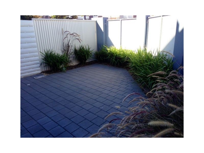 17 Spurs Ave, Brompton SA 5007