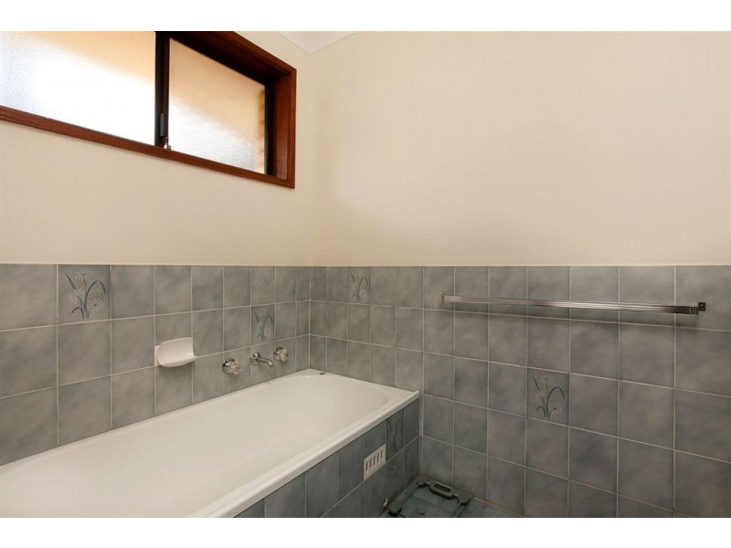 29 Magnolia Crescent, Parafield Gardens SA 5107