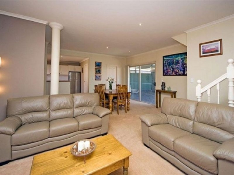 6/6 Cobblers Court, Mawson Lakes SA 5095