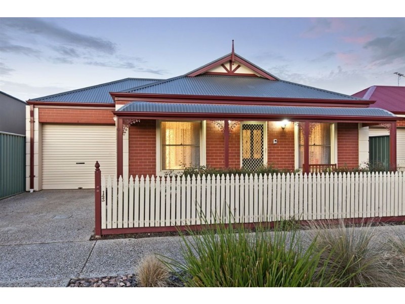 143 Shoalhaven Circuit, Mawson Lakes SA 5095