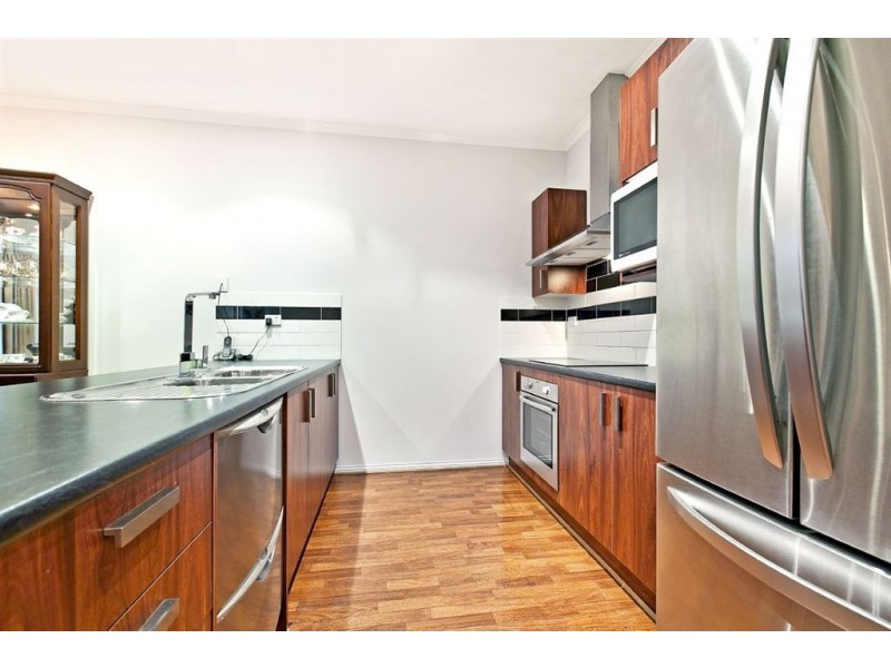 143 Shoalhaven Circuit, Mawson Lakes SA 5095