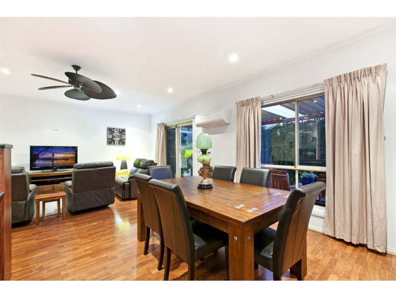 143 Shoalhaven Circuit, Mawson Lakes SA 5095