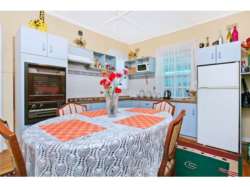 11 Hawkesbury Avenue, Kilburn SA 5084