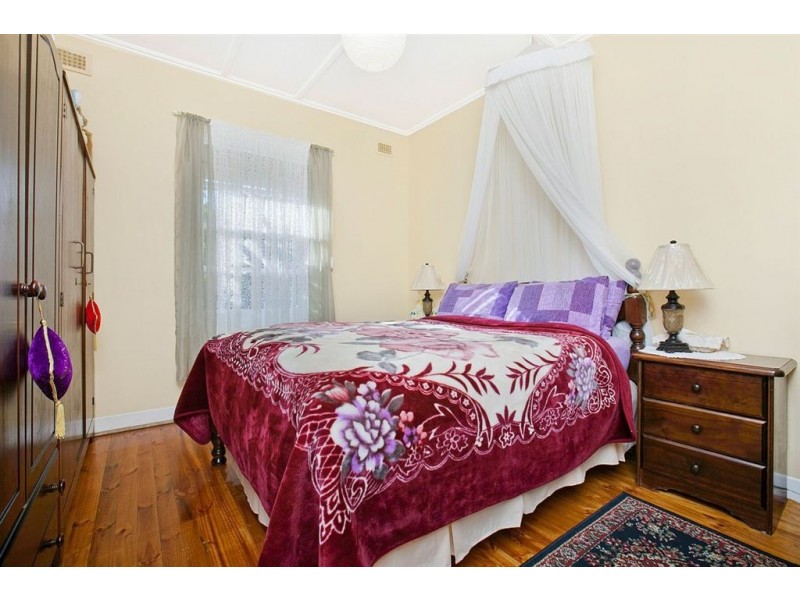 11 Hawkesbury Avenue, Kilburn SA 5084