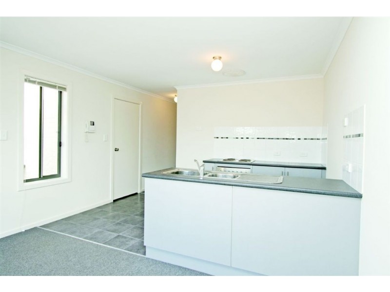 5 Hamra Drive, Smithfield SA 5114