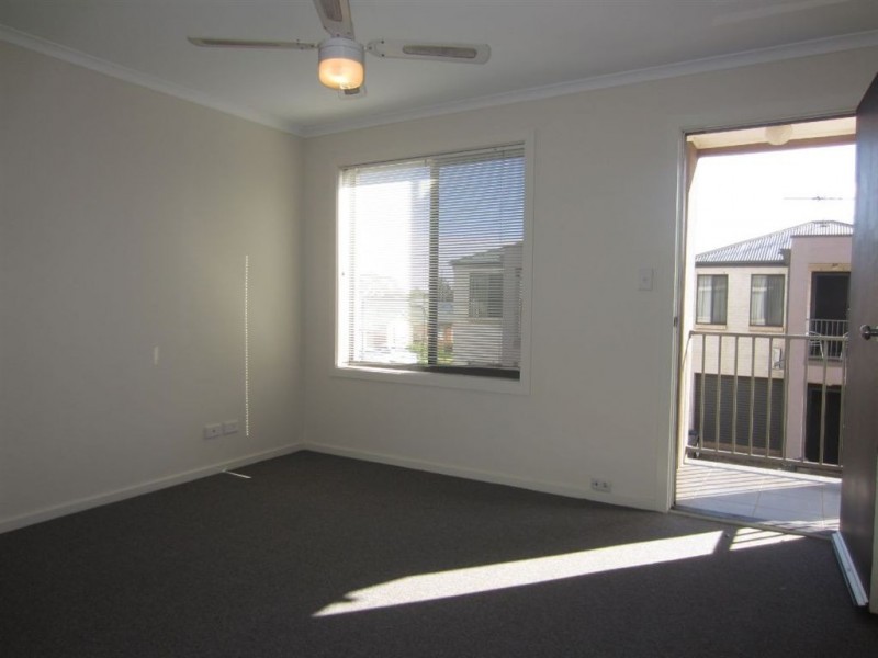 5 Hamra Drive, Smithfield SA 5114