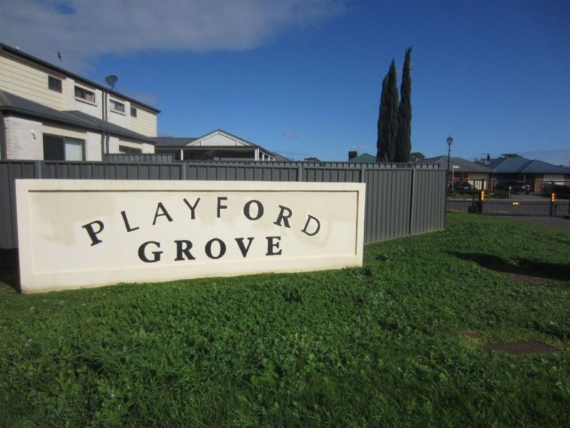 5 Hamra Drive, Smithfield SA 5114