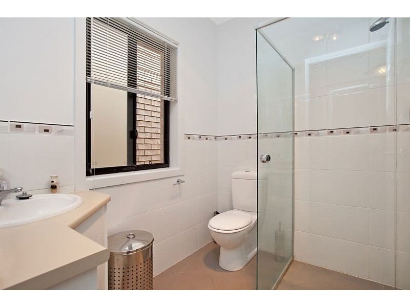 33 Shoalhaven Circuit, Mawson Lakes SA 5095