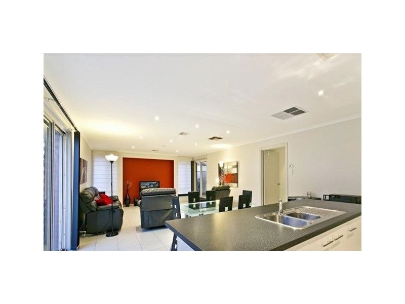 24 The Boulevard, Parafield Gardens SA 5107