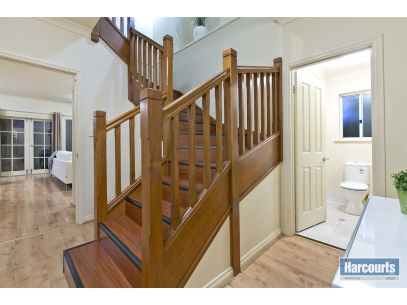 8 Eyre Court, Mawson Lakes SA 5095