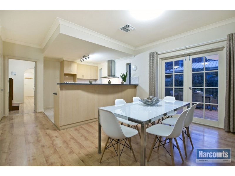 8 Eyre Court, Mawson Lakes SA 5095