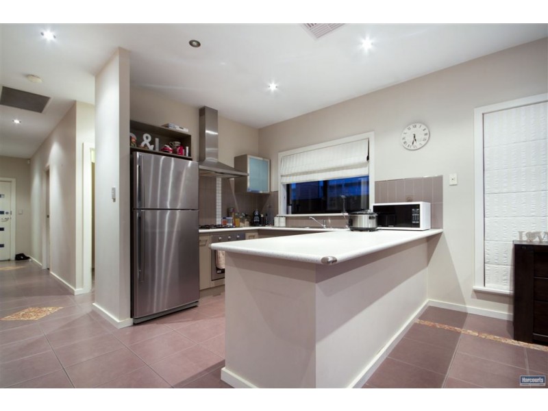 20 Shoalhaven Circuit, Mawson Lakes SA 5095