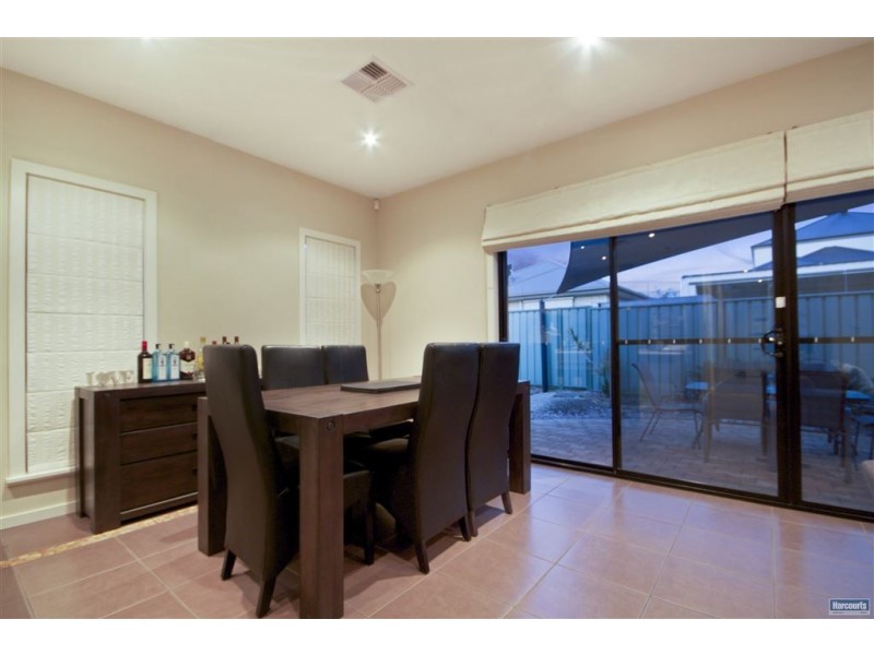 20 Shoalhaven Circuit, Mawson Lakes SA 5095