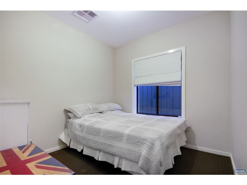 20 Shoalhaven Circuit, Mawson Lakes SA 5095