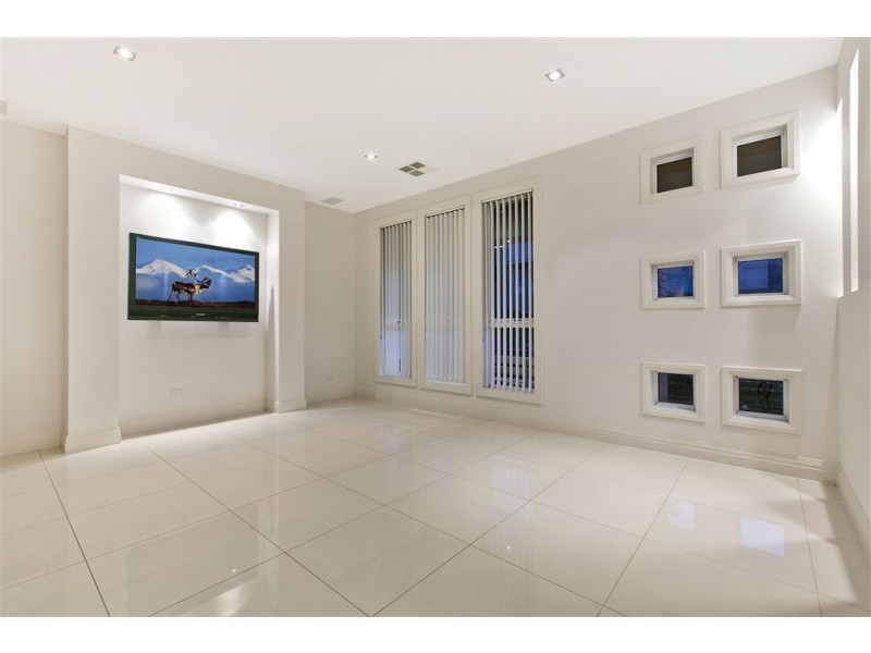 13 The Mall, Mawson Lakes SA 5095