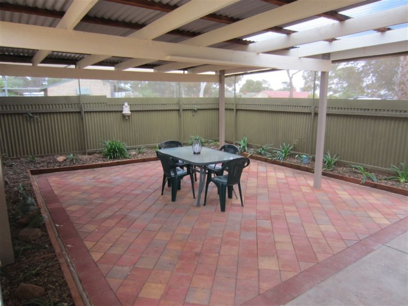 32 Alawoona Road, Munno Para SA 5115