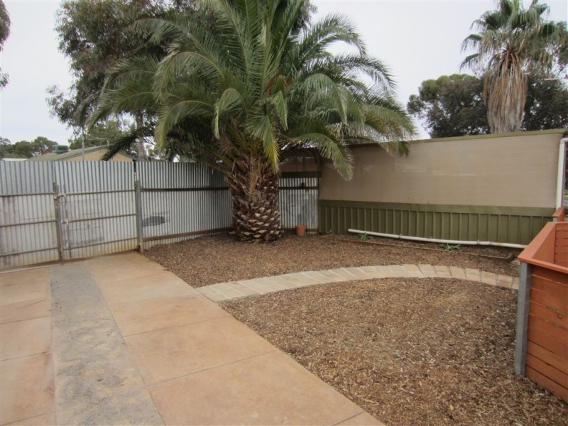 32 Alawoona Road, Munno Para SA 5115